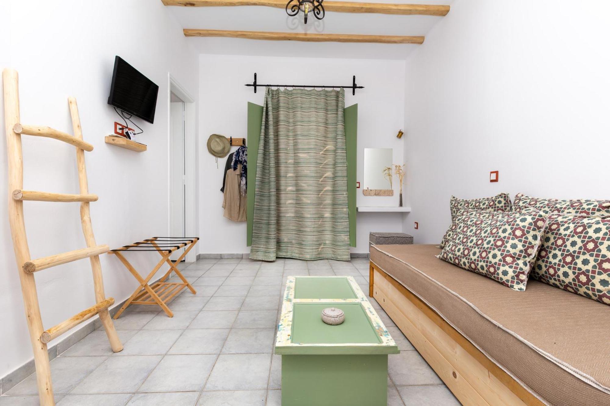 Ailouros Summer Hotel Schoinoussa Zewnętrze zdjęcie