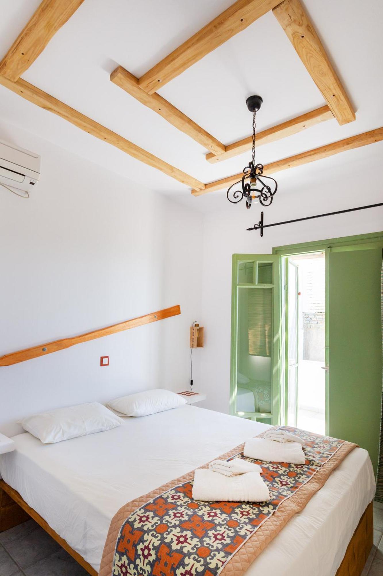 Ailouros Summer Hotel Schoinoussa Zewnętrze zdjęcie