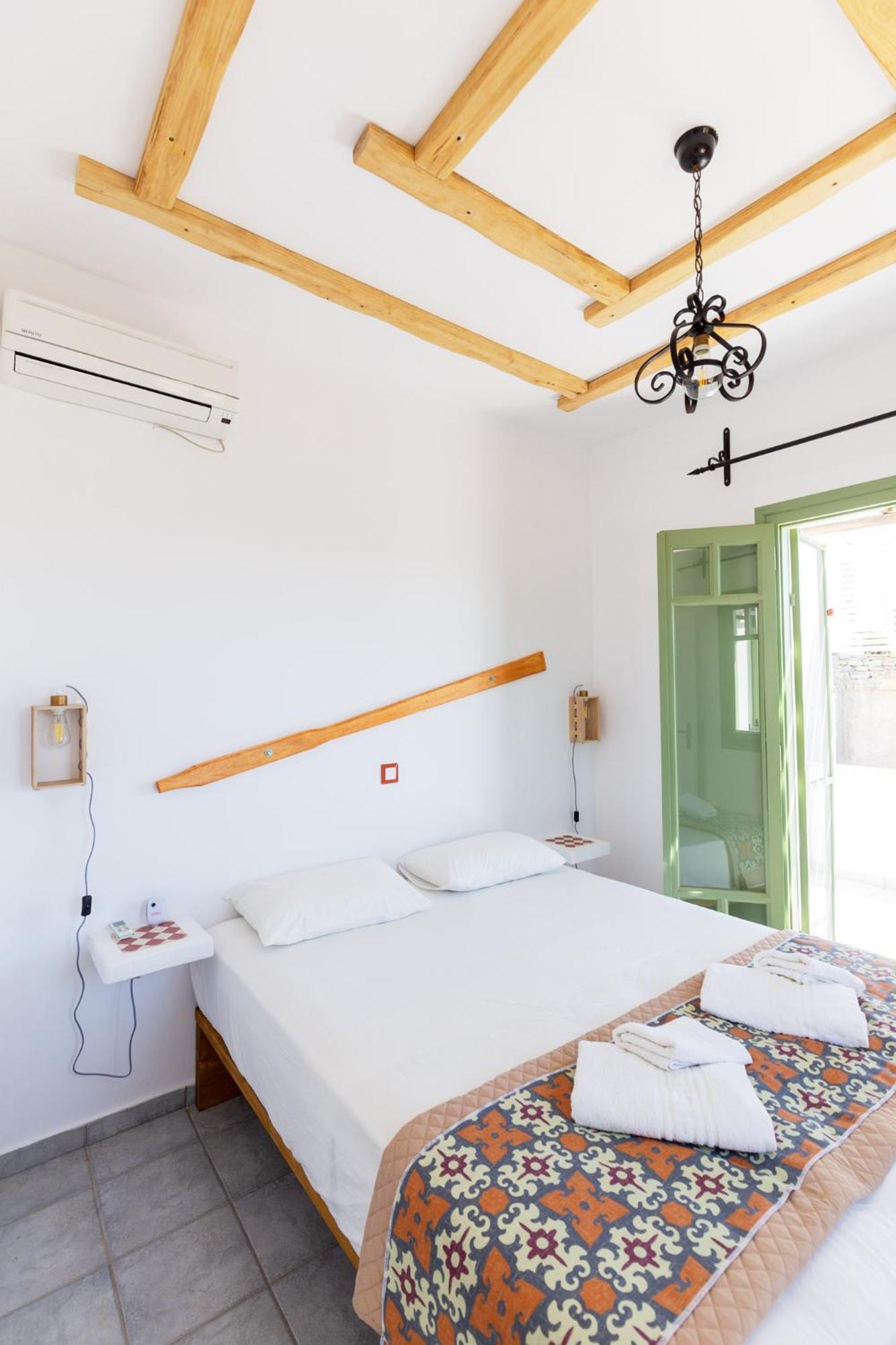 Ailouros Summer Hotel Schoinoussa Zewnętrze zdjęcie